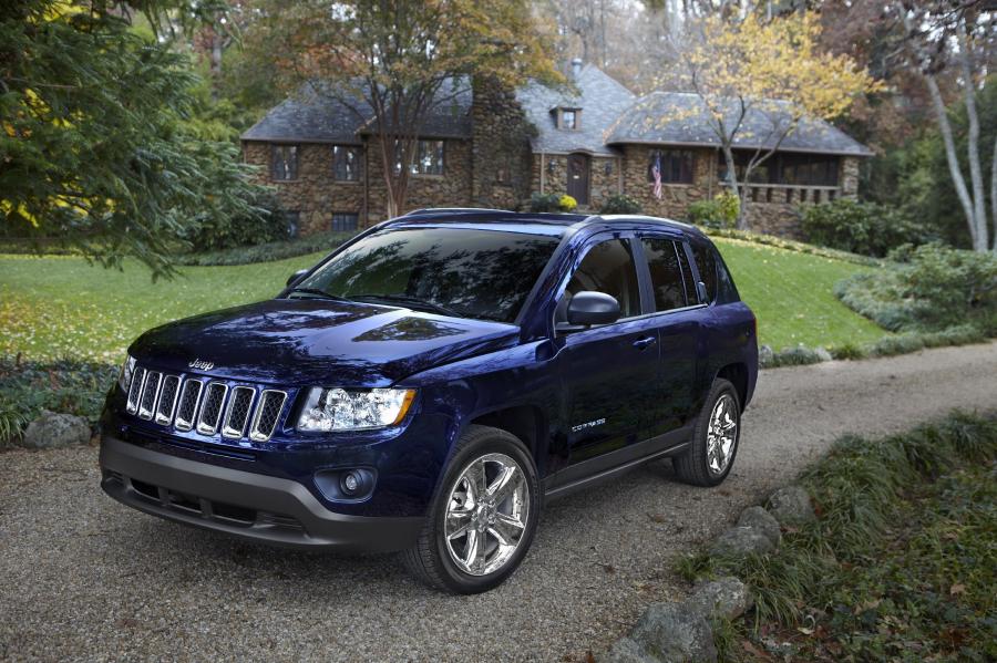  Jeep Compass 2011 года  (фото 1 из 97)